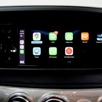 W222 Sクラス　W205 W213 NGT5.5 NTG5.0 NTG4.7 NTG4.5 後付けCarPlay ワイヤレスCarPlay ワイヤレスミラーリング　AndroidAuto CarPlayインターフェース　CarPlayモジュール　Apple CarPlay iPhone ディスプレイオーディオ
