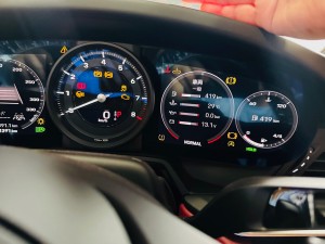 PORSCHE PCM6 PCM5 PCM4 PCM7 ポルシェ　純正ナビ　日本語化　日本地図　地図データ　マップデーター　ナビの日本語化　ポルシェ純正　並行輸入　平行輸入　本国仕様　UK仕様 日本仕様　正規輸入　カーナビ　言語　CarPlay カープレイ　改造　書換　コーディング　MAP CONVERSION マップデータ　PWIS2 PWIS3 CODING ラジオ　周波数　HOT WIRED 名古屋