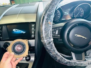 ジャガー jagua ftype fタイプ　メリディアン　ジャガー純正　ローバー純正　ランドローバー　純正メリディアン meridian スピーカー交換　音質向上　カーオーディオ　オーディオ　音質改善