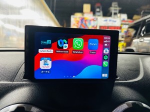 audi s3 a1 a2 q3 s4 アウディ　カーナビ　ワイヤレス　CarPlay カープレイ　後付けCarPlay ミラーリング avインターフェース hdmi入力　usb iPhone Hulu amazon Netflix 動画視聴　動画アプリ　サブスク　アウディ純正ナビ　MMI MMI2 MMI3 APPLE Android Auto YOUTUBE Bluetooth WIFI ヤフー　無線