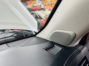 レクサス　マークレビンソン　純正　ワイヤレス　CarPlay カープレイ　スピーカー交換　音質向上　Youtube 動画　hdmi センタースピーカー　スコーカー　ミッド　ワイドレンジ　ミッドレンジ　ツイーター　サブウーハー　Android Auto アンドロイド　lx570 ls500 lc500 rx450 rx500 ls600 Audible Physics ram2 HOT WIRED ホットワイヤード　名古屋　カーオーディオ専門店