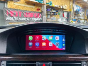 後付けCarPlay カープレイ　ワイヤレス　bmw 純正ナビ　iPhone Android Auto　cic road map premium 修理　