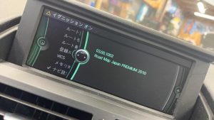 bmw 純正ナビ　cic nbt ccc iDrive アイドライブ　修理　地図　更新　マップデータ　コーディング　グレーアウト　再起動　ブラックアウト　電源が落ちる　road map premium 2020 2023 最新　ライセンス　コード　インストール　アップデート　japan coding コーディング