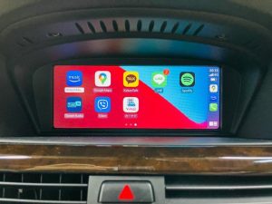 後付けCarPlay カープレイ　ワイヤレス　bmw 純正ナビ　iPhone Android Auto　cic road map premium 修理　