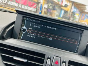 bmw 純正ナビ　cic nbt ccc iDrive アイドライブ　修理　地図　更新　マップデータ　コーディング　グレーアウト　再起動　ブラックアウト　電源が落ちる　road map premium 2020 2023 最新　ライセンス　コード　インストール　アップデート　japan coding コーディング