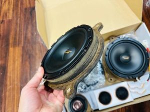 cx-5 cx-8 bose mazda 純正ボーズ　スピーカー交換　カーオーディオ　スピーカーセット　通販　diy プラグアンドプレイ plug and play ポン付け　カプラーオン　インナーバッフル　ツイーター　センタースピーカー　アップグレードキット　HOT WIRED ホットワイヤード　名古屋　ボーズサウンド　bose sound 純正bose　ce-165　Mercury Car Audio