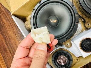 cx-5 cx-8 bose mazda 純正ボーズ　スピーカー交換　カーオーディオ　スピーカーセット　通販　diy プラグアンドプレイ plug and play ポン付け　カプラーオン　インナーバッフル　ツイーター　センタースピーカー　アップグレードキット　HOT WIRED ホットワイヤード　名古屋　ボーズサウンド　bose sound 純正bose　ce-165　Mercury Car Audio