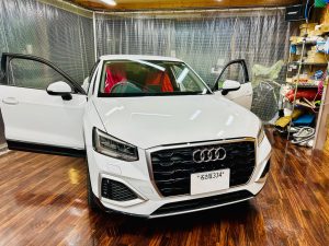 audi mib2 mib2 smart phone interface アウディ　純正　スマートフォンインターフェース　後付け　CarPlay Android Auto アンドロイドオート　カープレイ　インストール　オプション　購入　コーディング　ソフトウエア　ハードウエア　ワイヤレス　ミラーリング　q2 q3 a3 a4 iPhone スマホ　純正ナビ　カーナビ　Youtube