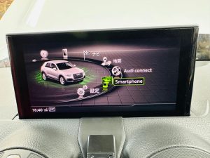 audi mib2 mib2 smart phone interface アウディ　純正　スマートフォンインターフェース　後付け　CarPlay Android Auto アンドロイドオート　カープレイ　インストール　オプション　購入　コーディング　ソフトウエア　ハードウエア　ワイヤレス　ミラーリング　q2 q3 a3 a4 iPhone スマホ　純正ナビ　カーナビ　Youtube