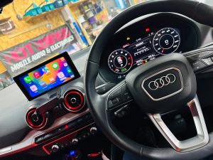 audi mib2 mib2 smart phone interface アウディ　純正　スマートフォンインターフェース　後付け　CarPlay Android Auto アンドロイドオート　カープレイ　インストール　オプション　購入　コーディング　ソフトウエア　ハードウエア　ワイヤレス　ミラーリング　q2 q3 a3 a4 iPhone スマホ　純正ナビ　カーナビ　Youtube