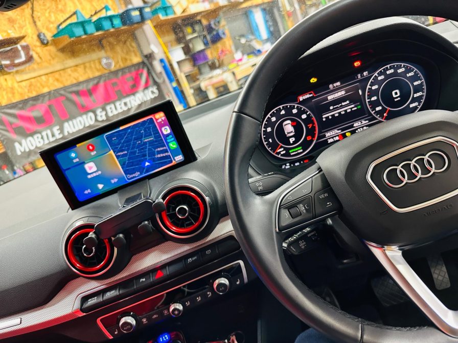 Audi smartphone interfaceを後付けインストールして、アウディ純正のCarPlay/Android Autoを使えるようにする方法（Audi MMI MIB2 MIB3）